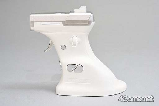 A gun-shaped gaming mouse with real recoil kick? “ErgoStrike7 — the Recoil Master” is here. By 林 佑樹